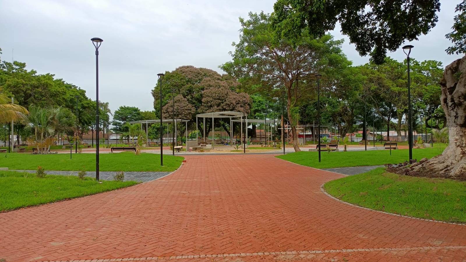 486532115_1215902723441755_5784108584366598241_n (3)